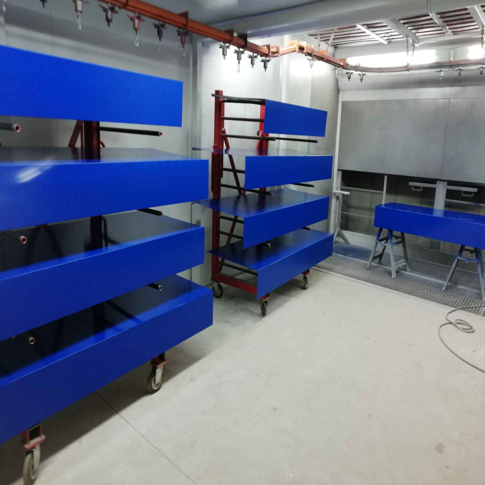 Cabina de pintura de Pinturas Bolaños